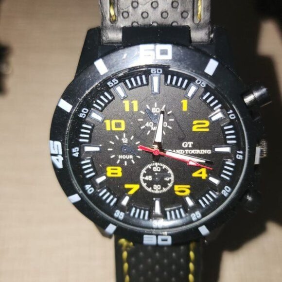 Mens GT F1 Grand Touring Sports Watch Quartz Analog Silicone Band - Picture 2 of 6